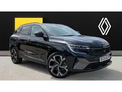 Black Used 2024 Renault Austral Iconic Esprit Alpine SUV | £27,190 (Fair price)