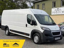 White Used 2020 Peugeot Boxer S Van | £8,990 (Fair price)
