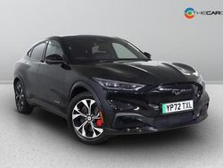 Black Used 2022 Ford Mustang Mach-E Extended Range SUV | £27,475 (Fair price)