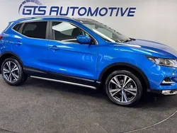 Blue Used 2018 Nissan Qashqai N-Connecta SUV | £10,490 (Good price)