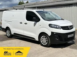 White Used 2020 Vauxhall Vivaro S Van | £9,995 (Good price)