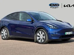 Blue Used 2022 Tesla Model Y Long Range SUV | £25,495 (Fair price)