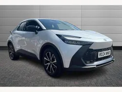 Platinum white Used 2024 Toyota C-HR Design SUV | £25,999 (Good price)