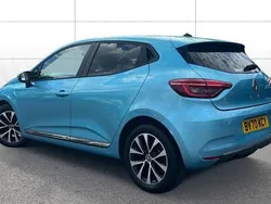 Blue Used 2020 Renault Clio V Iconic Hatchback | £10,919 (Fair price)