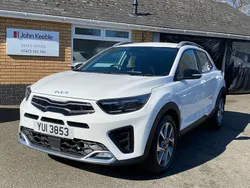 White Used 2022 Kia Stonic GT-Line SUV | £15,000 (Fair price)