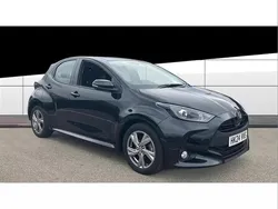 Black Used 2024 Toyota Yaris Hybrid Hatchback | £17,341 (Good price)