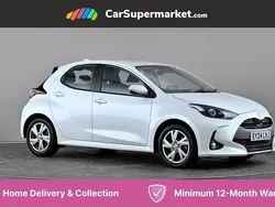 White Used 2024 Toyota Yaris Hybrid Hatchback | £16,697 (Good price)