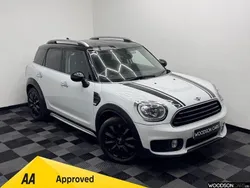 White Used 2018 Mini Cooper Countryman SUV | £12,250 (Fair price)