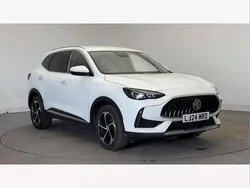 White Used 2024 MG HS Trophy SUV | £17,665 (Fair price)