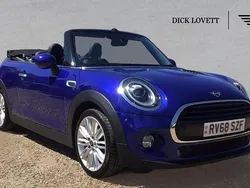 Blue Used 2018 Mini Cooper Hatchback | £11,995 (Fair price)