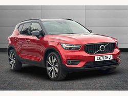 Red Used 2021 Volvo XC40 R-Design Pro SUV | £27,495 (Fair price)