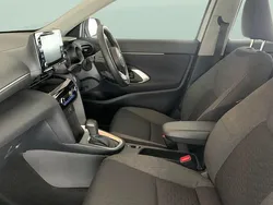 Used 2025 Toyota Yaris Hybrid Estate | £20,867 (Super price)