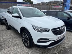 White Used 2018 Vauxhall Grandland X Sport SUV | £9,690 (A bit pricey)
