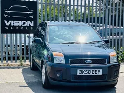 Black Used 2008 Ford Fusion Hatchback | £2,495 (Fair price)