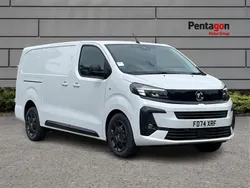 Solid kaolin white New 2024 Vauxhall Vivaro S Van | £21,795 (Fair price)