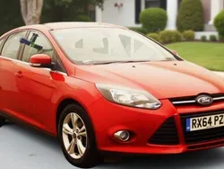 Red Used 2014 Ford Focus Zetec Hatchback | £3,495 (Good price)