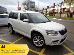 White Used 2013 Skoda Yeti Elegance SUV | £7,966 (A bit pricey)