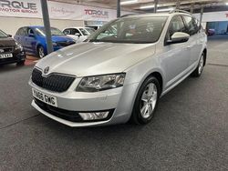 Silver Used 2016 Skoda Octavia SE L Estate | £7,395 (Super price)