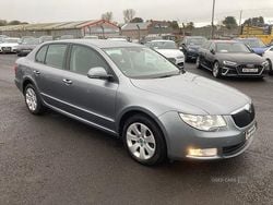 Grey Used 2013 Skoda Superb GreenLine Hatchback | £7,995 (Good price)