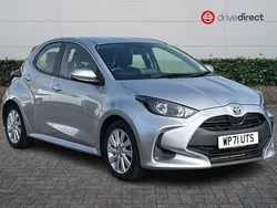 Silver Used 2021 Toyota Yaris Hybrid Hatchback | £14,241 (Good price)
