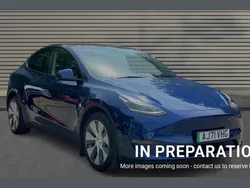 Blue Used 2022 Tesla Model Y Long Range SUV | £28,059 (Good price)