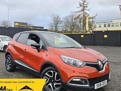 Orange Used 2016 Renault Captur Dynamique SUV | £5,995 (Good price)