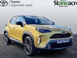Used 2022 Toyota Yaris Hybrid SUV | £21,500 (Fair price)
