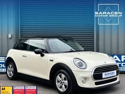 White Used 2018 Mini Cooper Classic Hatchback | £8,995 (Fair price)