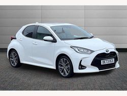 White Used 2023 Toyota Yaris Hybrid Hatchback | £21,495 (Expensive)