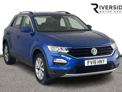 Blue Used 2019 VW T-Roc SE SUV | £12,450 (Fair price)