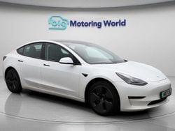 White Used 2021 Tesla Model 3 Long Range AWD Sedan | £18,000 (Good price)