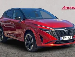 I sunset red with pearl black New 2024 Nissan Qashqai SUV | £31,975
