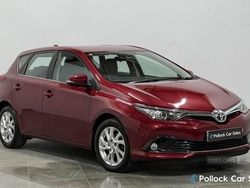 Red Used 2017 Toyota Auris Hatchback | £8,495 (Fair price)