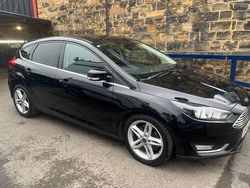 Black Used 2014 Ford Focus Titanium Hatchback | £6,490 (Fair price)