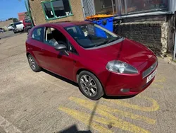 Red Used 2009 Fiat Grande Punto Hatchback | £1,395 (Fair price)