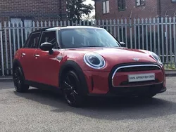 Red Used 2022 Mini Cooper Exclusive Hatchback | £18,995 (Fair price)