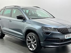 Used 2021 Skoda Karoq SportLine SUV | £16,174 (Good price)