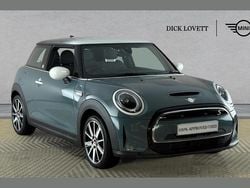 Green Used 2022 Mini Cooper S Hatchback | £15,625 (Fair price)