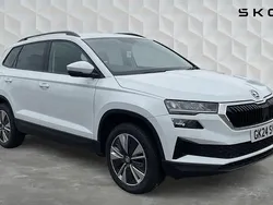 White Used 2024 Skoda Karoq SE Drive SUV | £22,843 (Good price)