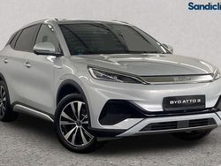 Metallic climbing grey Used 2025 BYD Atto 3 Comfort SUV | £23,489