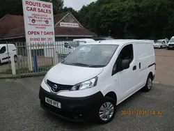 White Used 2019 Nissan NV200 Acenta Van | £8,495 (A bit pricey)