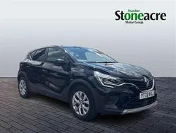 Black Used 2022 Renault Captur Iconic SUV | £13,195 (Fair price)