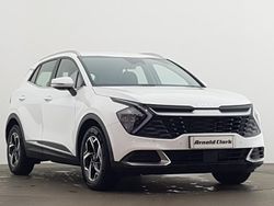 White Used 2025 Kia Sportage SUV | £24,798 (Super price)