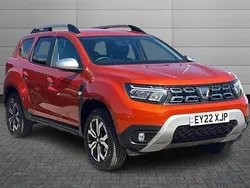 Desert orange Used 2022 Dacia Duster Prestige SUV | £10,990 (Fair price)
