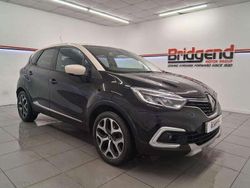 Black/cream Used 2019 Renault Captur GT-Line SUV | £9,499 (Fair price)