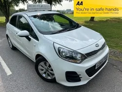 White Used 2015 Kia Rio Hatchback | £4,595 (Fair price)
