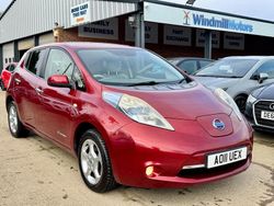 Red Used 2011 Nissan Leaf Hatchback | £2,450 (Fair price)