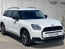 White Used 2024 Mini Countryman Classic SUV | £32,553 (Fair price)