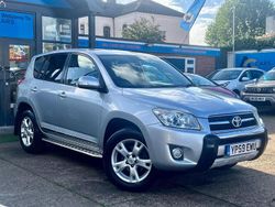Silver Used 2009 Toyota RAV4 SUV | £7,380 (Fair price)