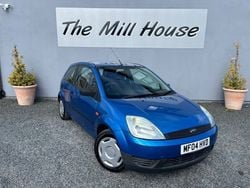 Blue Used 2004 Ford Fiesta Finesse Hatchback | £1,699 (Fair price)